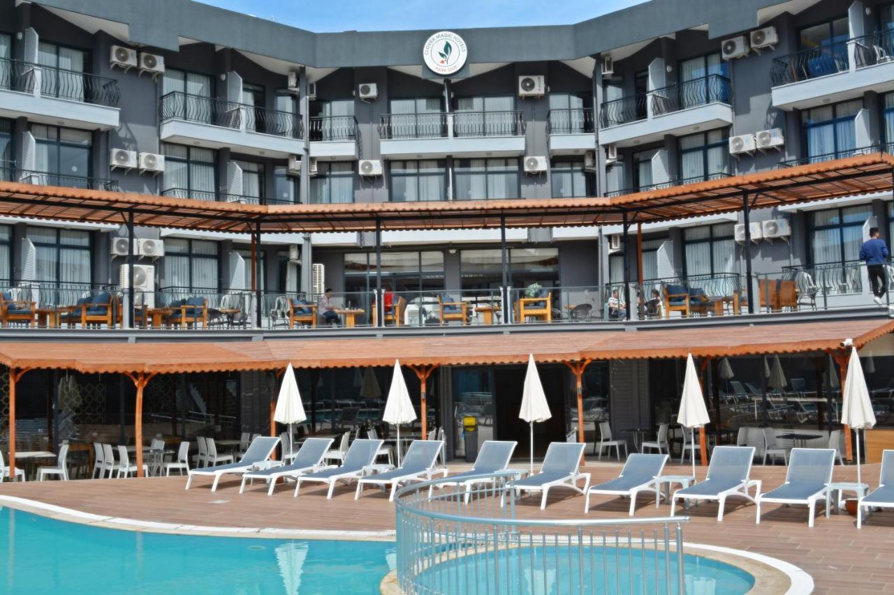 Clover Magic Park Side Hotel Exterior photo