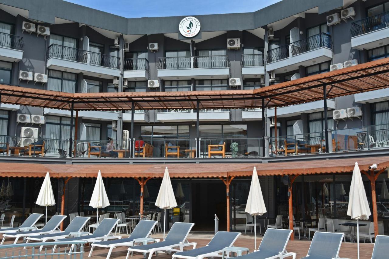Clover Magic Park Side Hotel Exterior photo